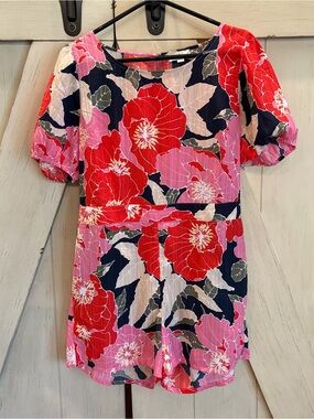 LOFT Petite Floral Romper Size LP